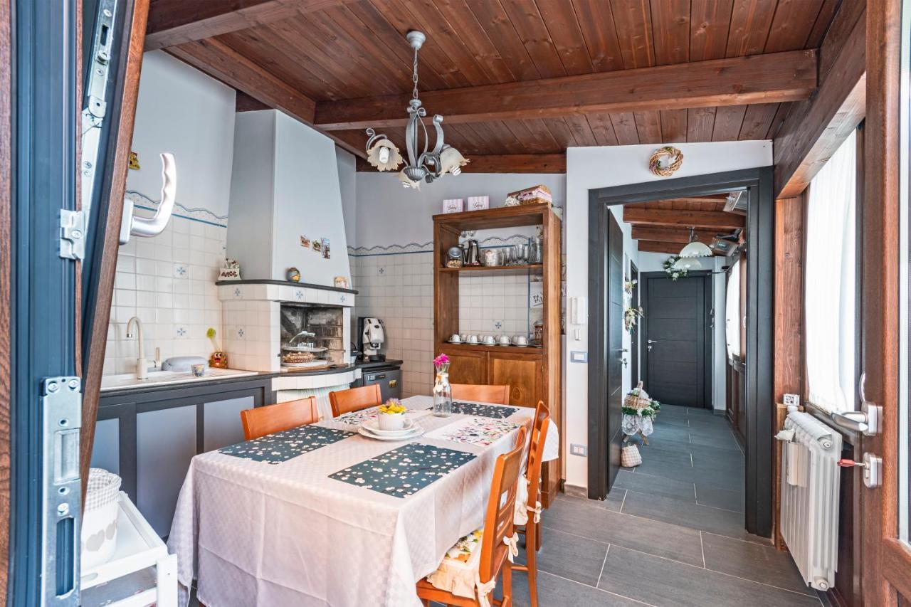Boscotrecase Le Pendici Casa Vacanze מראה חיצוני תמונה